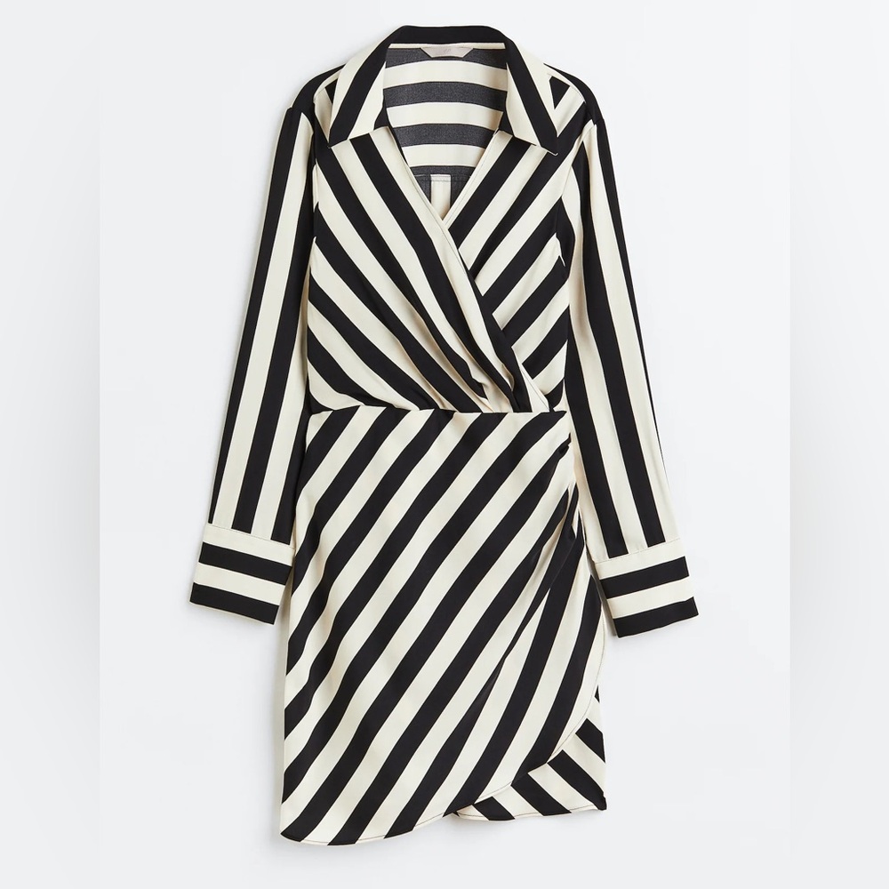 H&M Black and White Sheath Dress with Notched Collar